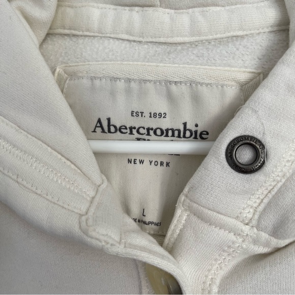 Abercrombie and fitch L cream hoodie varsity style - Picture 3 of 5